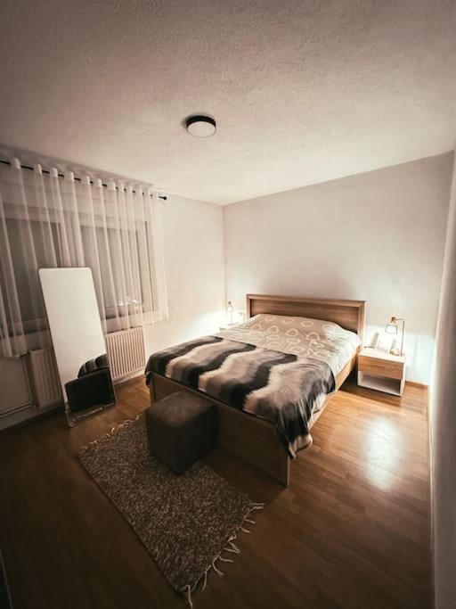 Gjakova City Center Apartment מראה חיצוני תמונה